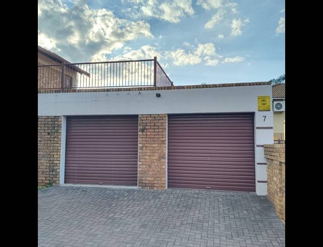 4 BEDROOM CLUSTER FOR SALE IN GLEN MARAIS